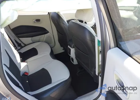 2020 Jeep Compass Sun And Safety Fwd z USA, uszkodzony, nr VIN 3C4NJCBB1LT234979